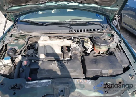 2005 Jaguar X-Type 3.0 z USA, uszkodzony, nr VIN SAJWA51A65WE46982